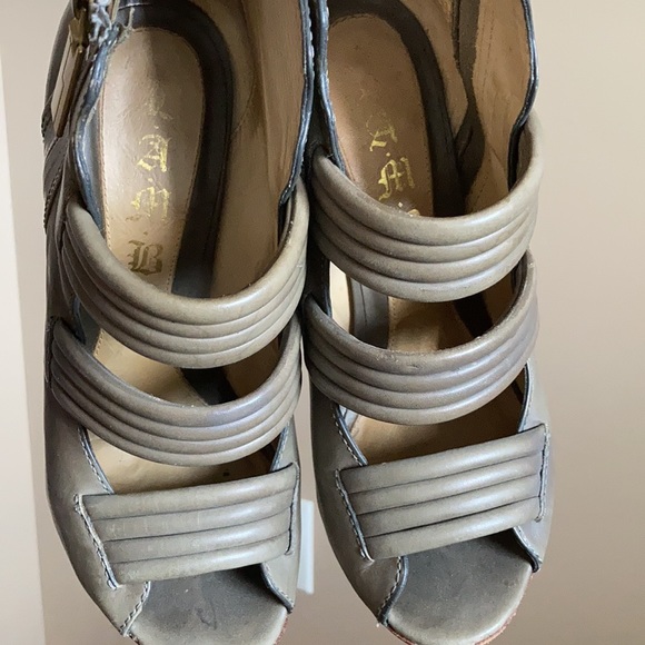 L.A.M.B. Heels - Picture 2 of 8